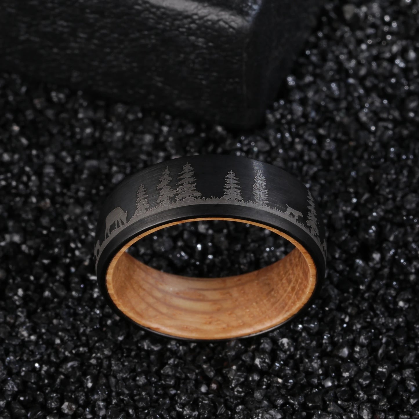 Poya 8mm Mens Wedding Band Deer Cow Tree Lasered Black Tungsten Carbide Ring With Whiskey Barrel Wood Liner