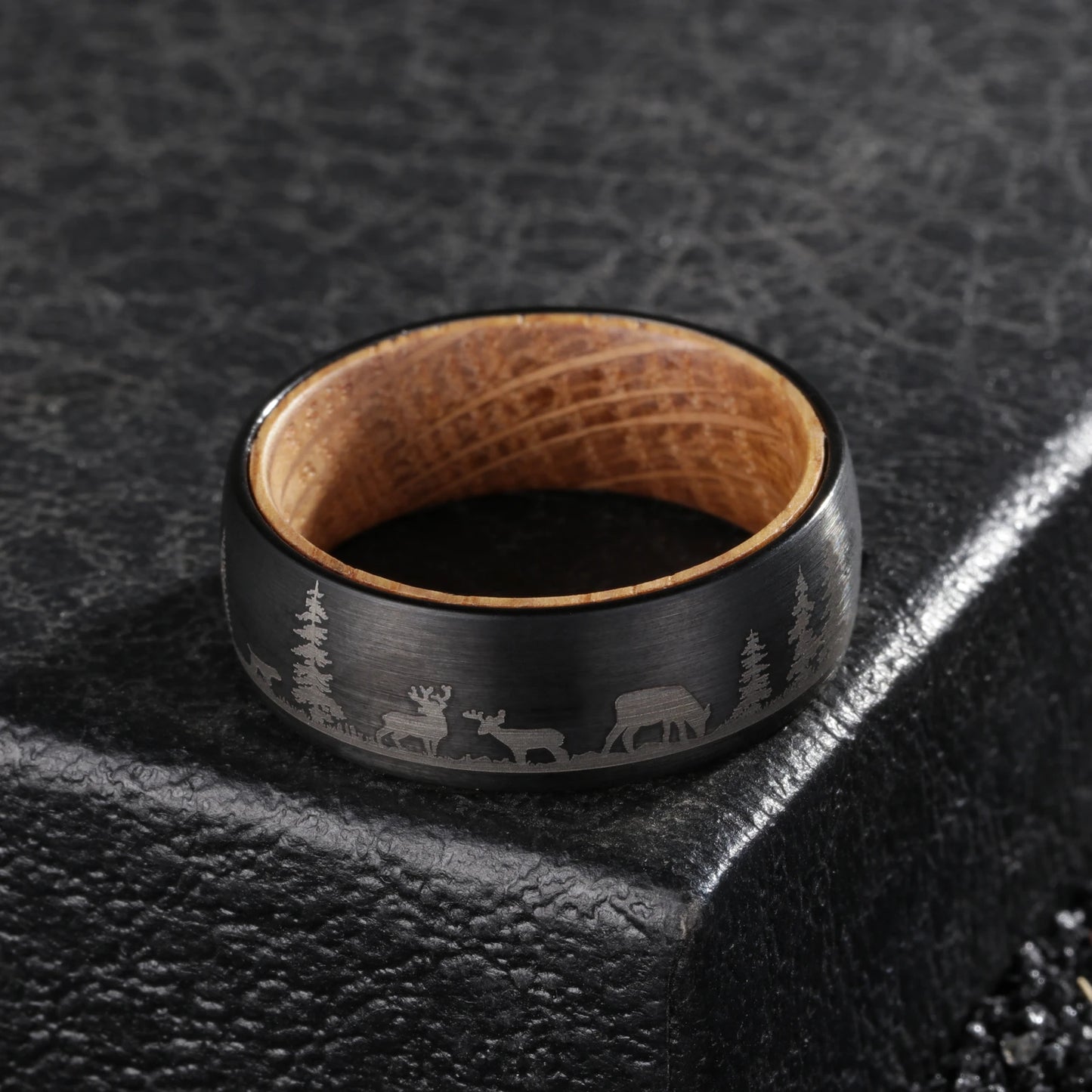 Poya 8mm Mens Wedding Band Deer Cow Tree Lasered Black Tungsten Carbide Ring With Whiskey Barrel Wood Liner