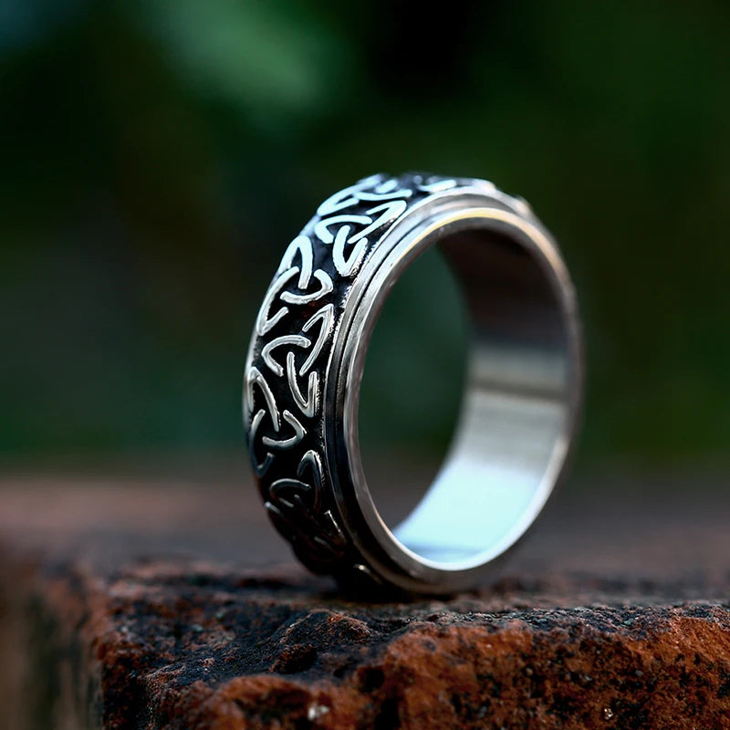 Celtic-Inspired Spinner Ring